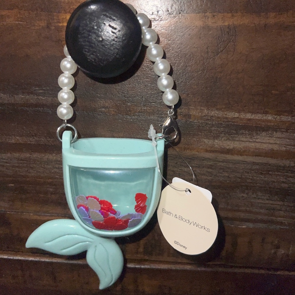 BBW Disney collection- Ariel Turquoise Mermaid Tail pocket bac holder